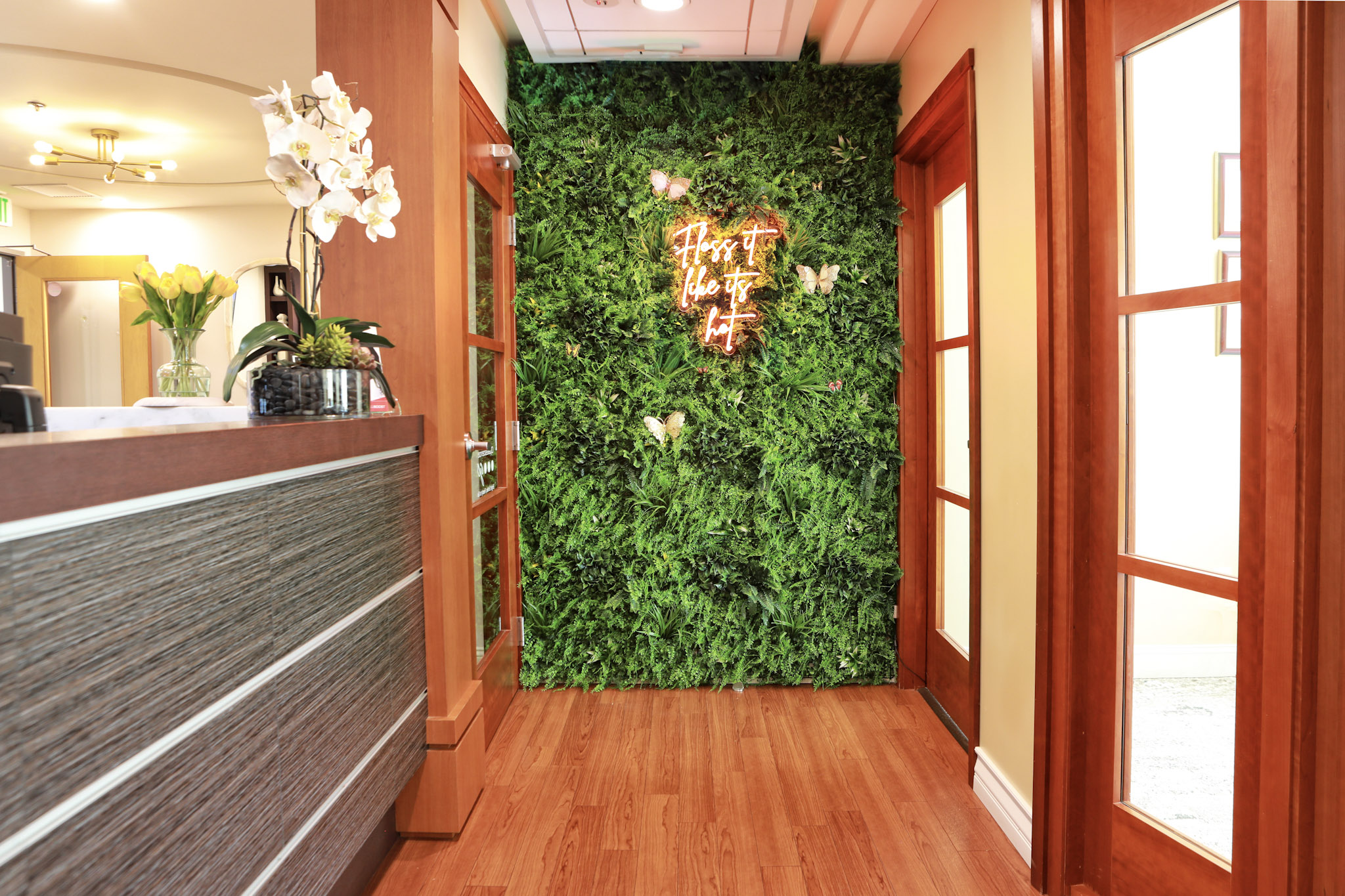 Valencia Dentist, Best Dentist in Santa Clarita, Santa Clarita Dentists, Best Dentist in Valencia CA, Dentists in Santa Clarita CA